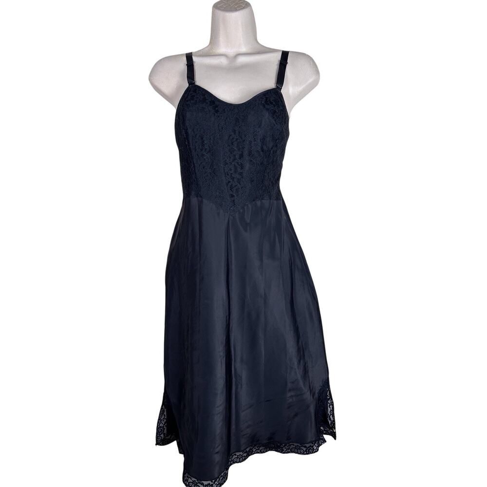 Vintage BARBIZON Black Taffeta Slip dress Lace bodice Side Zip Slit hem- Size 13